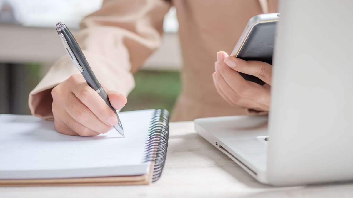 Read more about the article 5 Tips for Connecting With Journalists Online