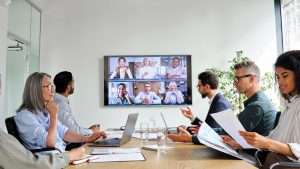 Read more about the article Examples of Corporate Communications Issues, and How To Avoid Them